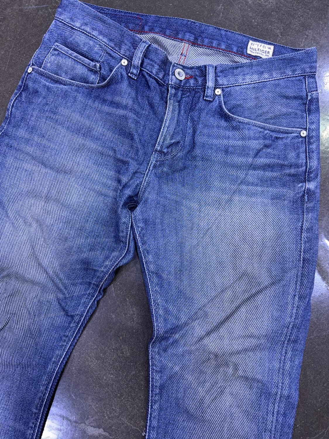 타미힐피거 허드슨 슬림 스트레이트핏 사선 입체패턴 워싱 데님팬츠 32 상품이미지3