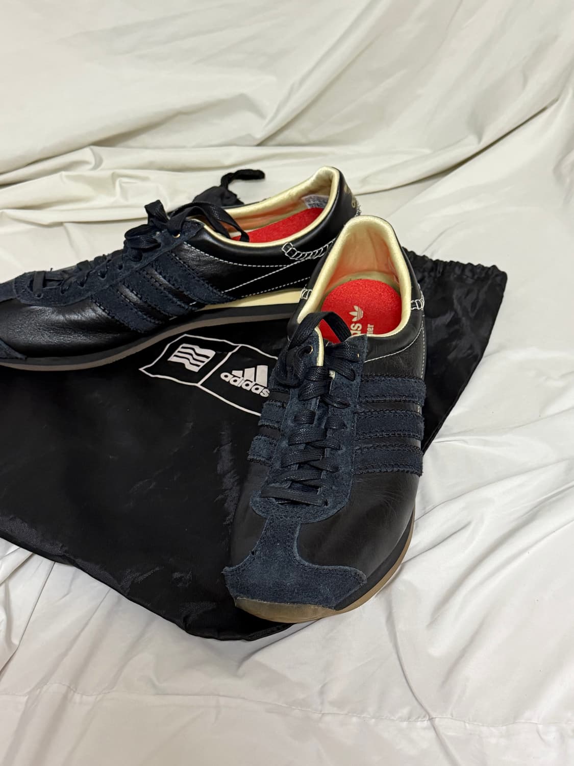 아디다스 x 웨일스 보너 컨트리 코어 블랙 상품이미지2