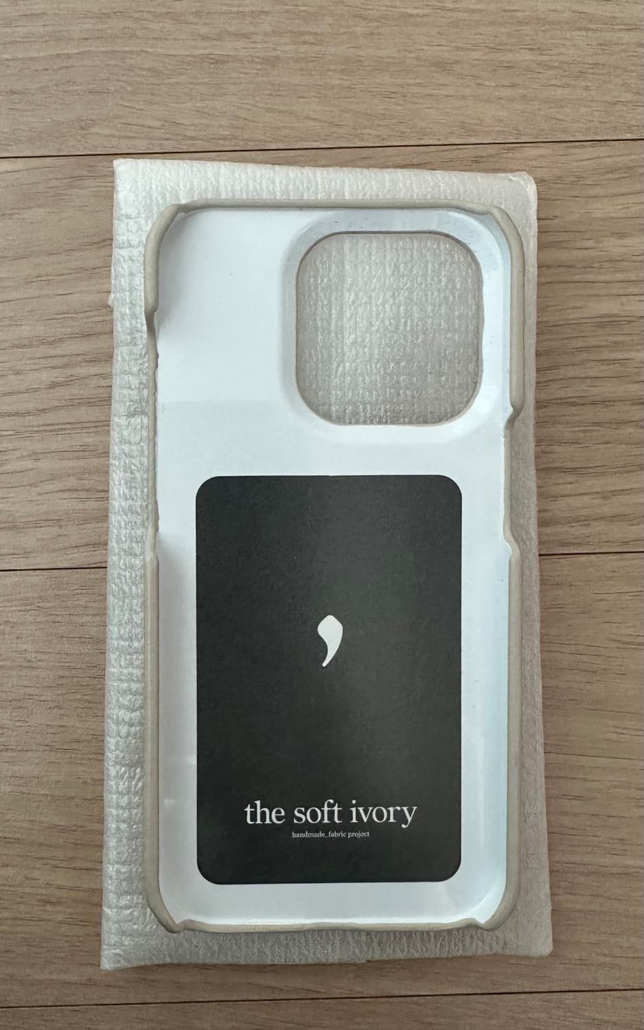 더소프트아이보리 the soft ivory 별 케이스 (아이폰14 pro 상품이미지4