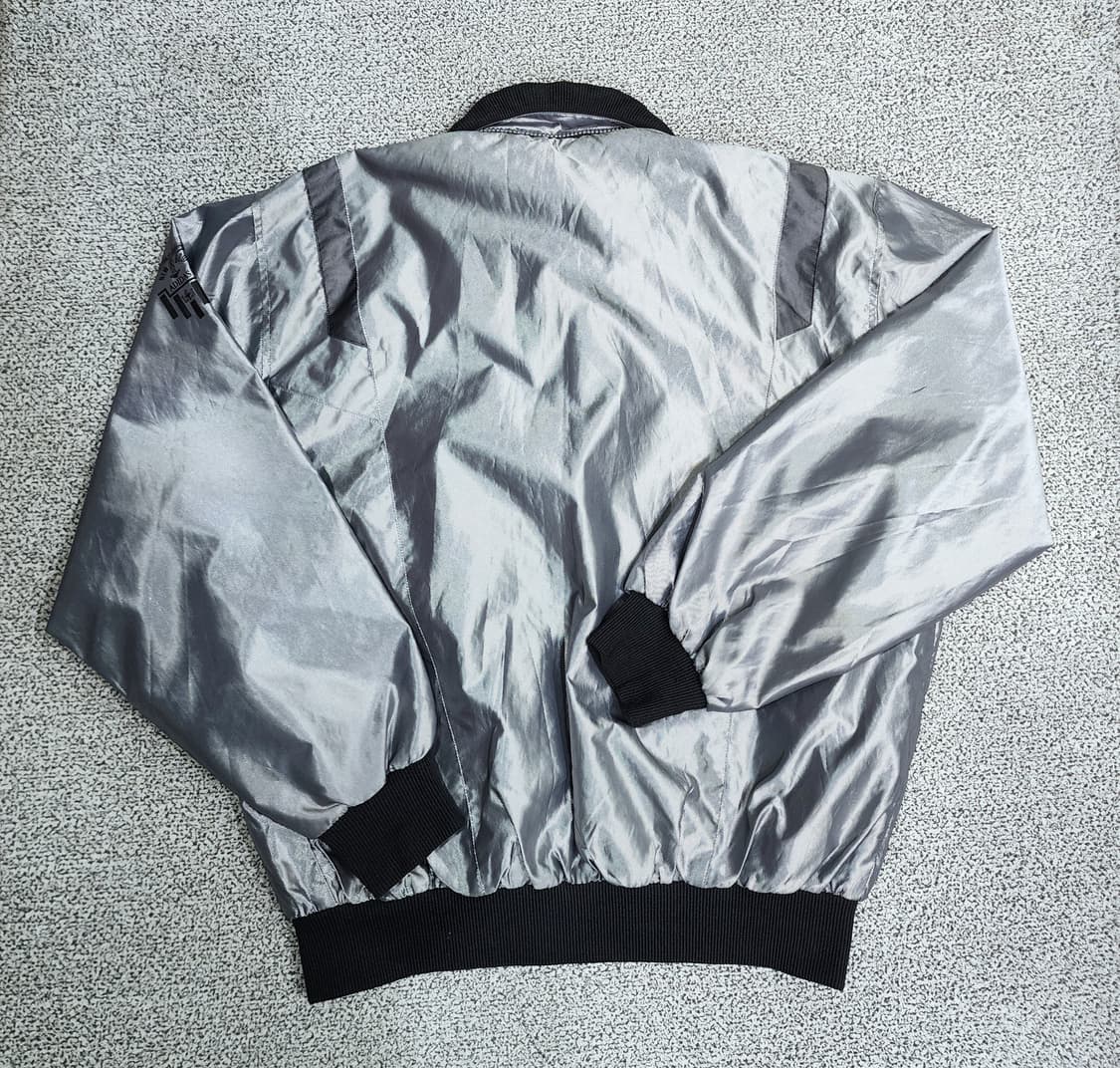 아디다스 올드스쿨 90s 바람막이 EL 상품이미지3