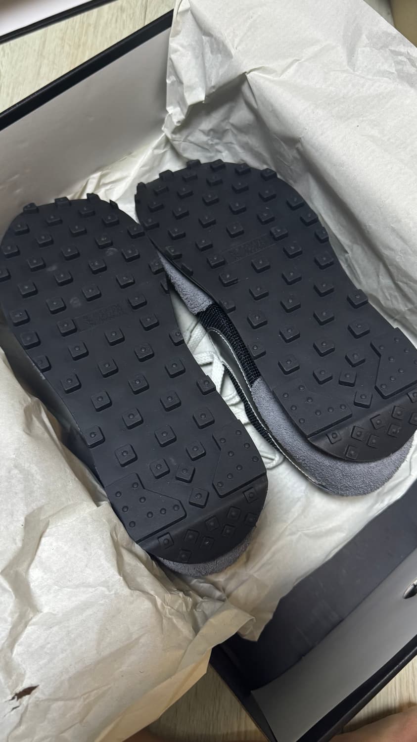 나이키 데이브레이크 메탈릭 실버 280 상품이미지2