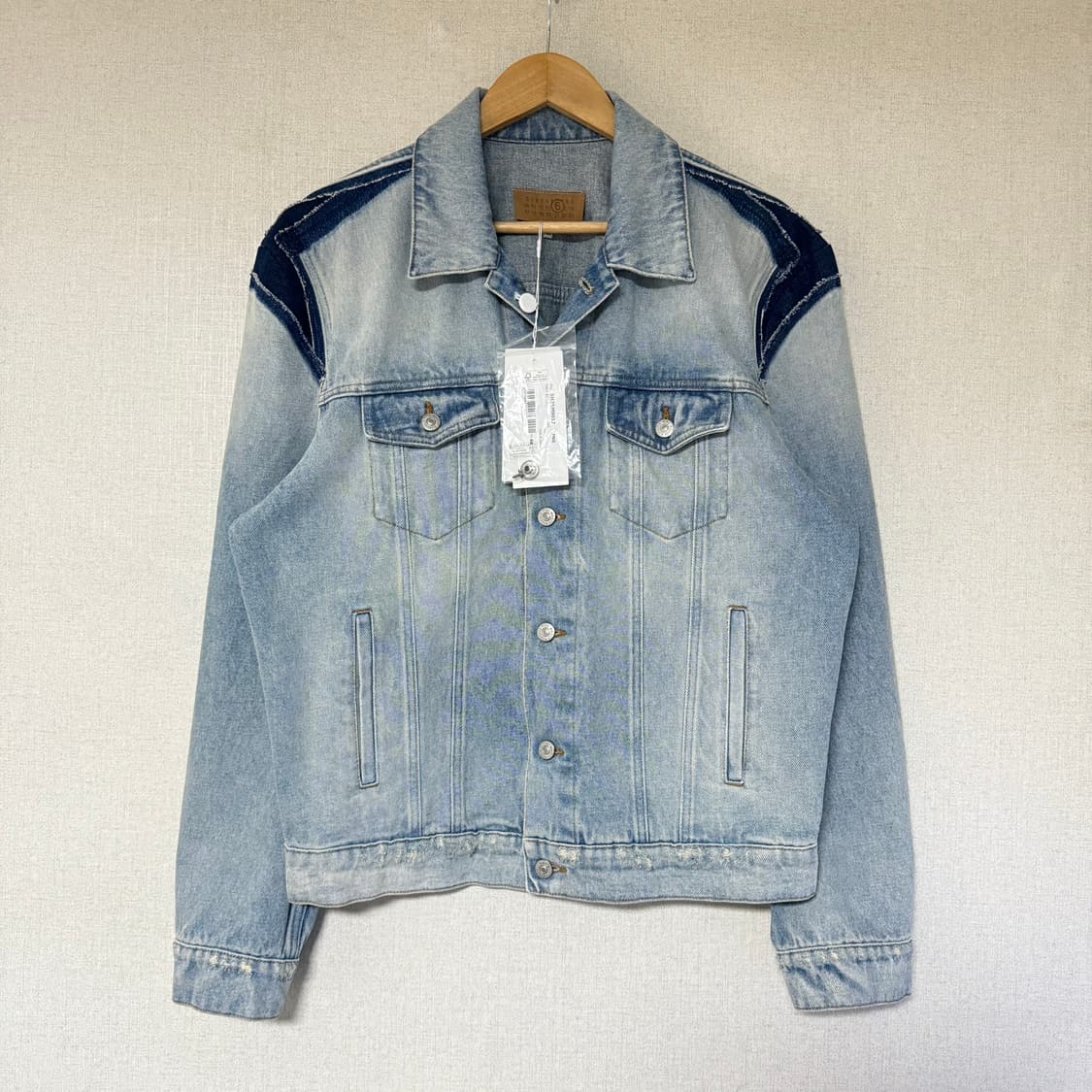 [48]MM6 메종 마르지엘라 24FW 백 스티치 데님 트러커 자켓 상품이미지6