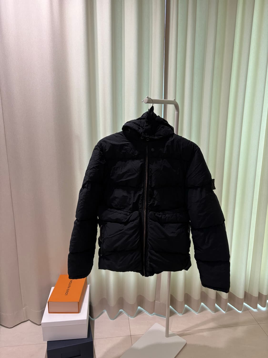 스톤아일랜드 쉐도우프로젝트 10주년 나슬란 패딩 스카베리오 상품이미지1