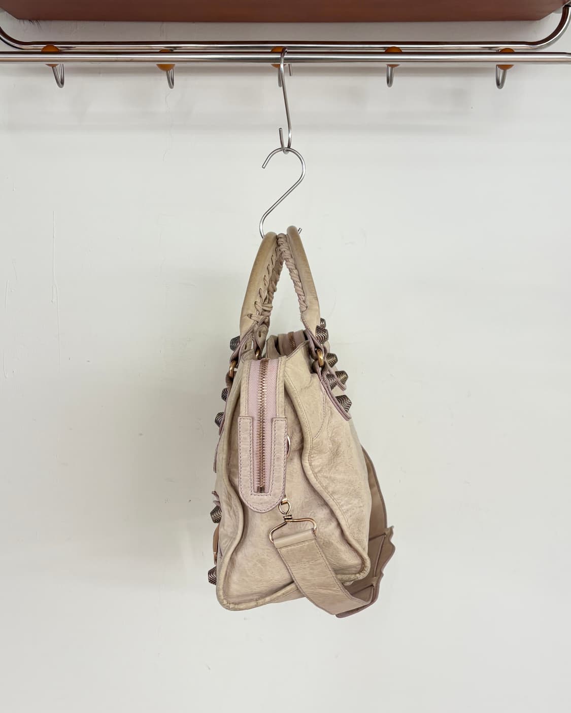 발렌시아가 베이지 시티 모터백 상품이미지6