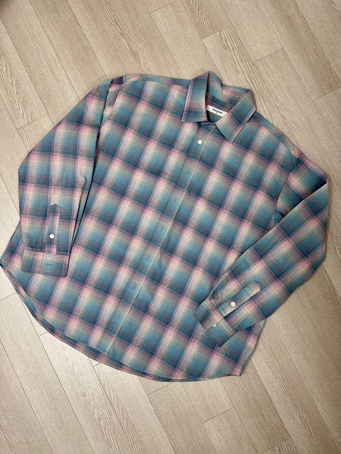 에잇세컨즈 멀티 컬러 체크 셔츠 m 사이즈 상품이미지4
