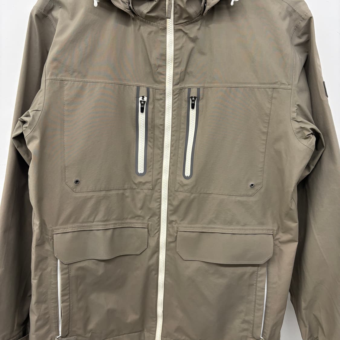 노스페이스 카키색 후드 바람막이 자켓 남성S 상품이미지2