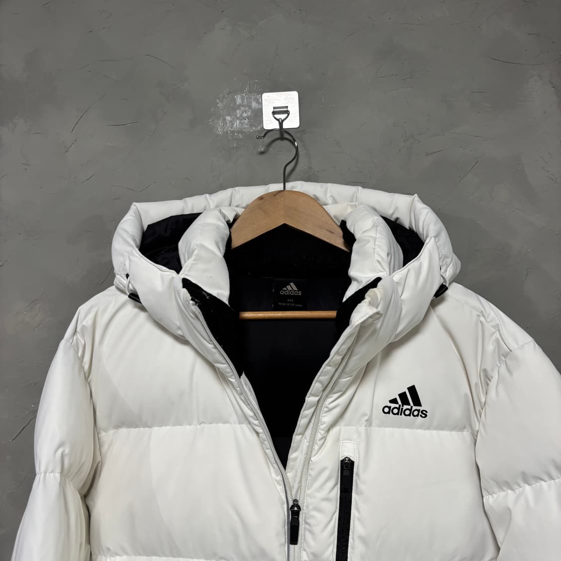 아디다스 덕다운 롱패딩 화이트 상품이미지2