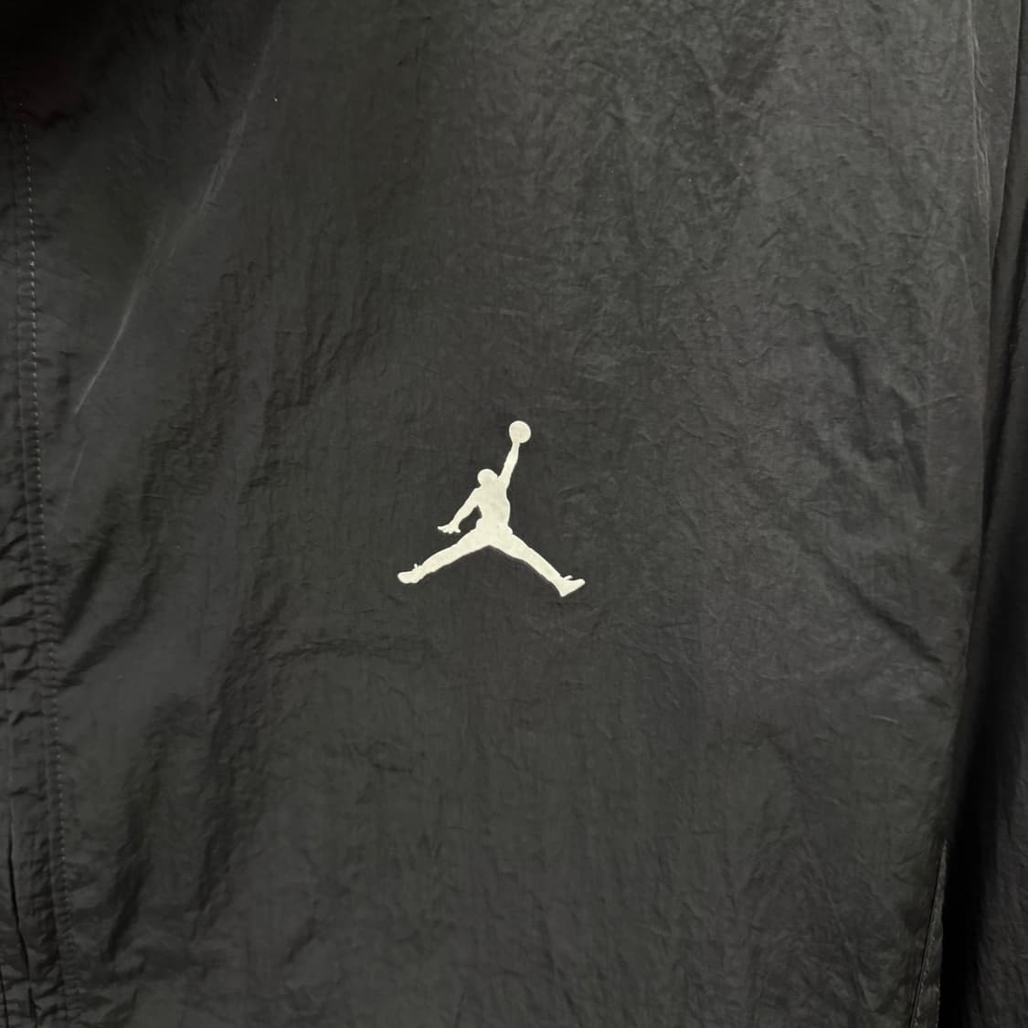 나이키 조던 에센셜 우븐 플라이트 바람막이 후면 로고 포인트 블랙 상품이미지5