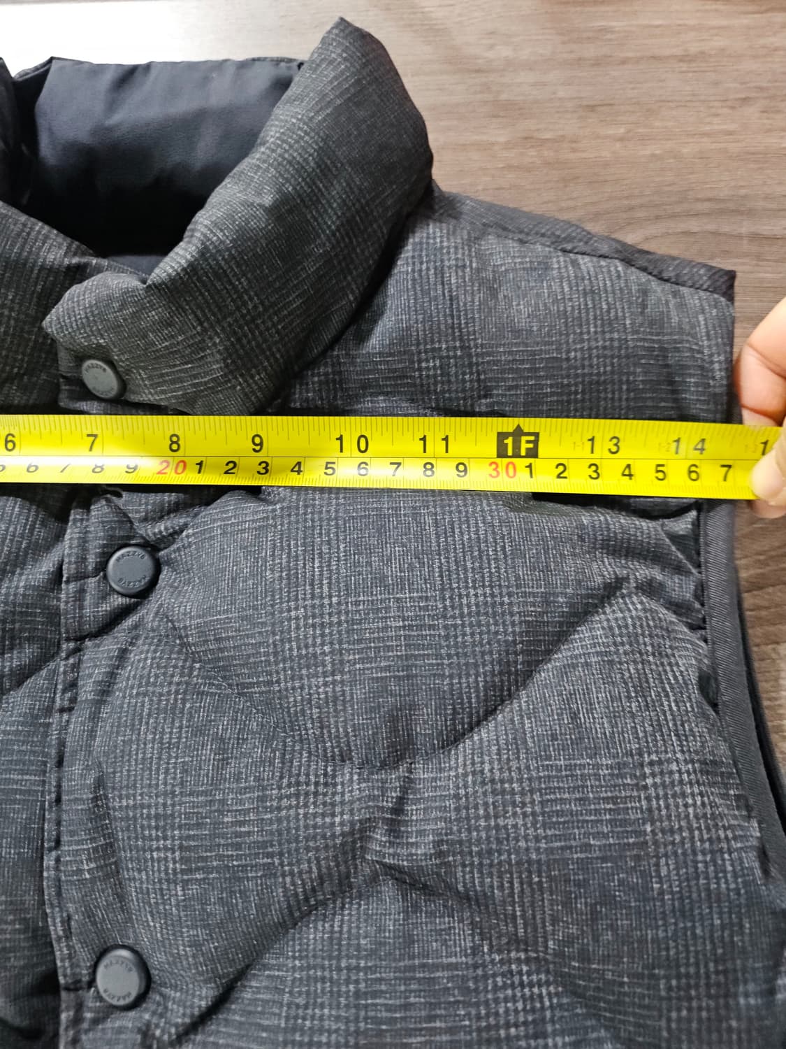 헤지스 퀼팅 다운  양면 네이비  조끼 베스트  85 상품이미지8