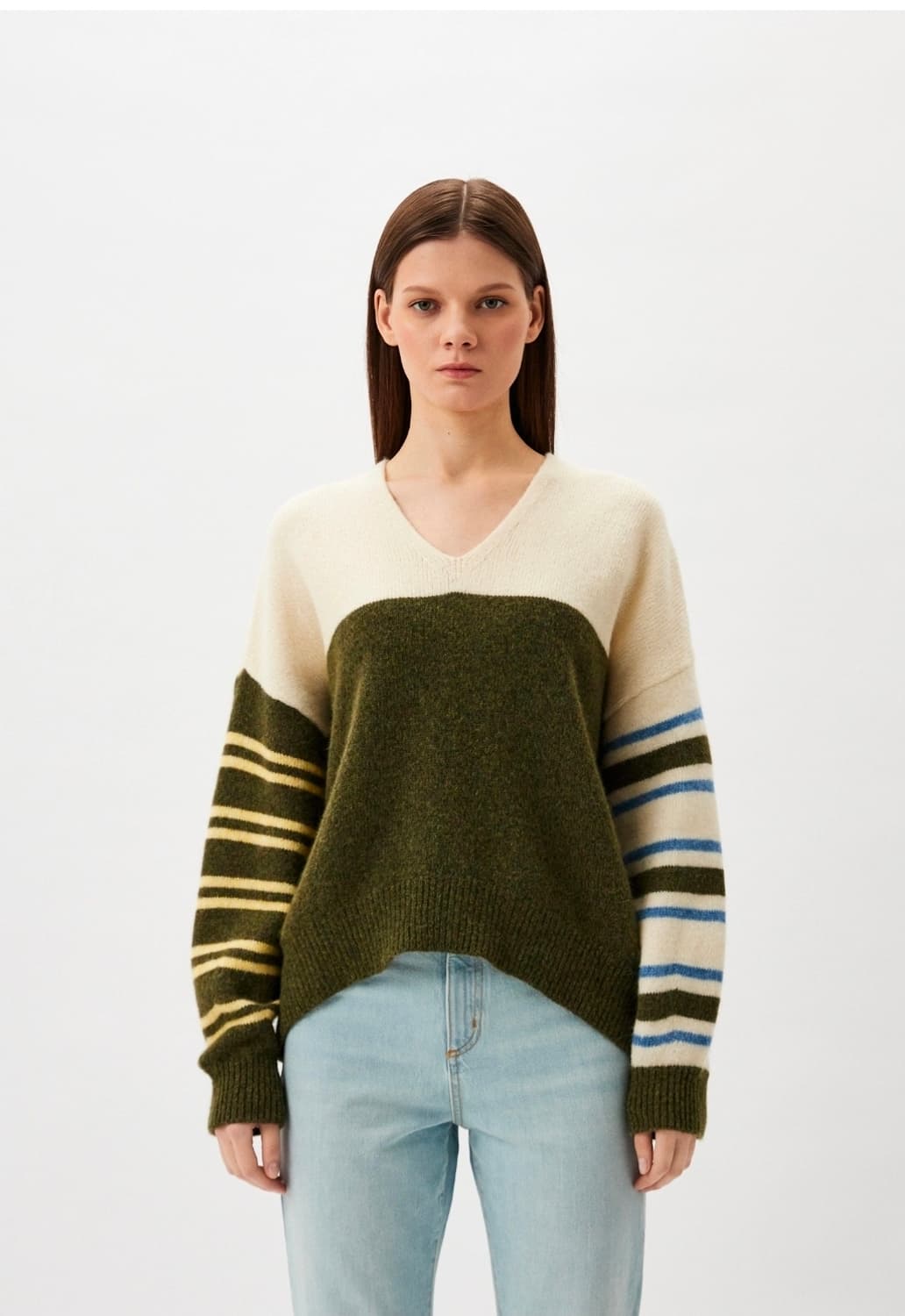 휴고보스 여성 울 알파카 브이넥 니트  상품이미지1