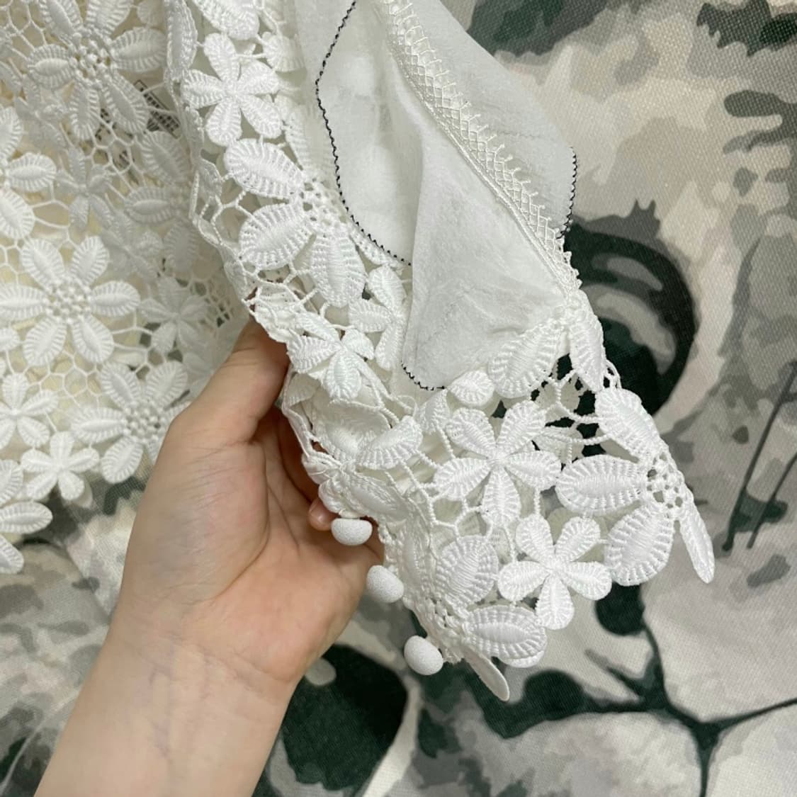 셀프포트레이트 레이스자수 블라우스 (55) 1회착/상태완벽 상품이미지6