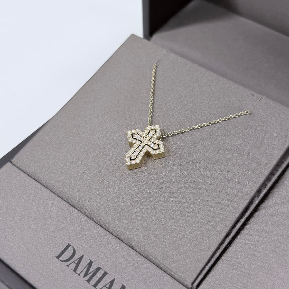 [S+급/스몰] 다미아니 벨에포크 크라운 옐로우 골드 18k 목걸이 상품이미지4