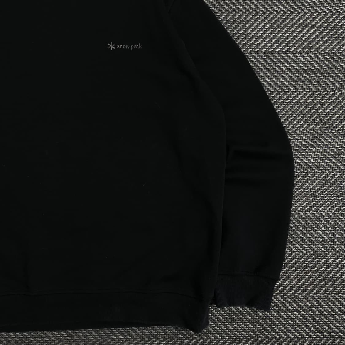스노우피크 스펠로고 블랙 미니멀 맨투맨y 3029 상품이미지3