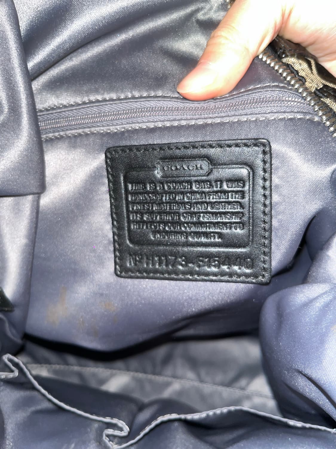 Coach Cookie and Cream Shoulder Bag 상품이미지8