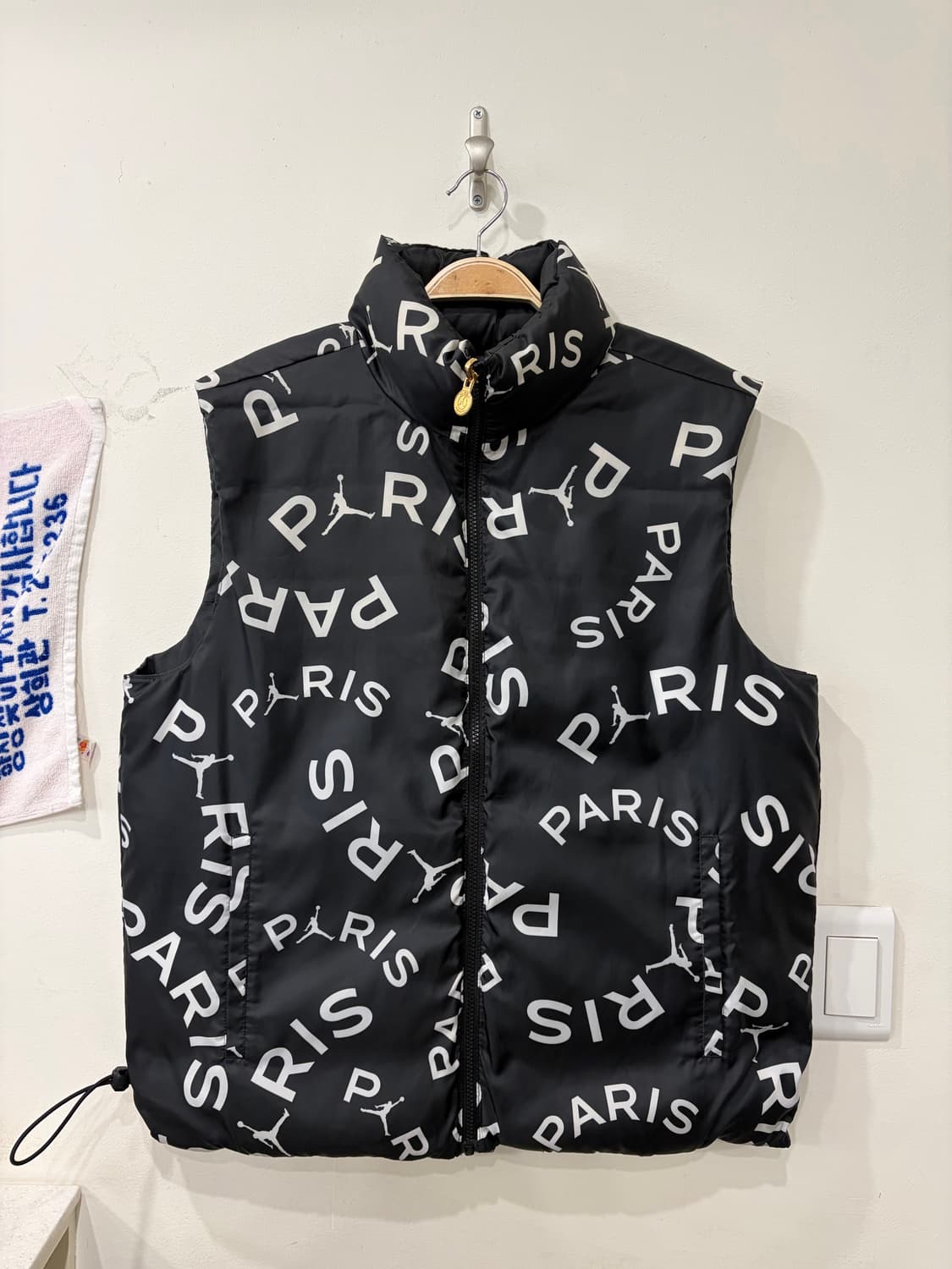 나이키조던 FW20 파리생제르망 패딩조끼 베스트 상품이미지3