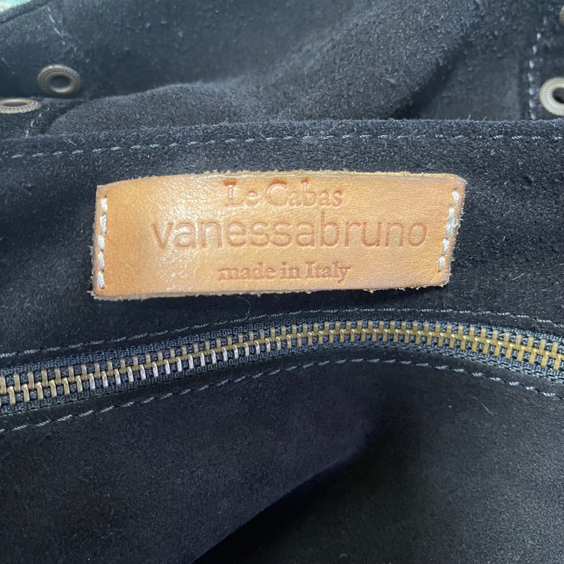 [OS] Vanessa Bruno 송아지가죽 스웨이드 토트백 상품이미지5