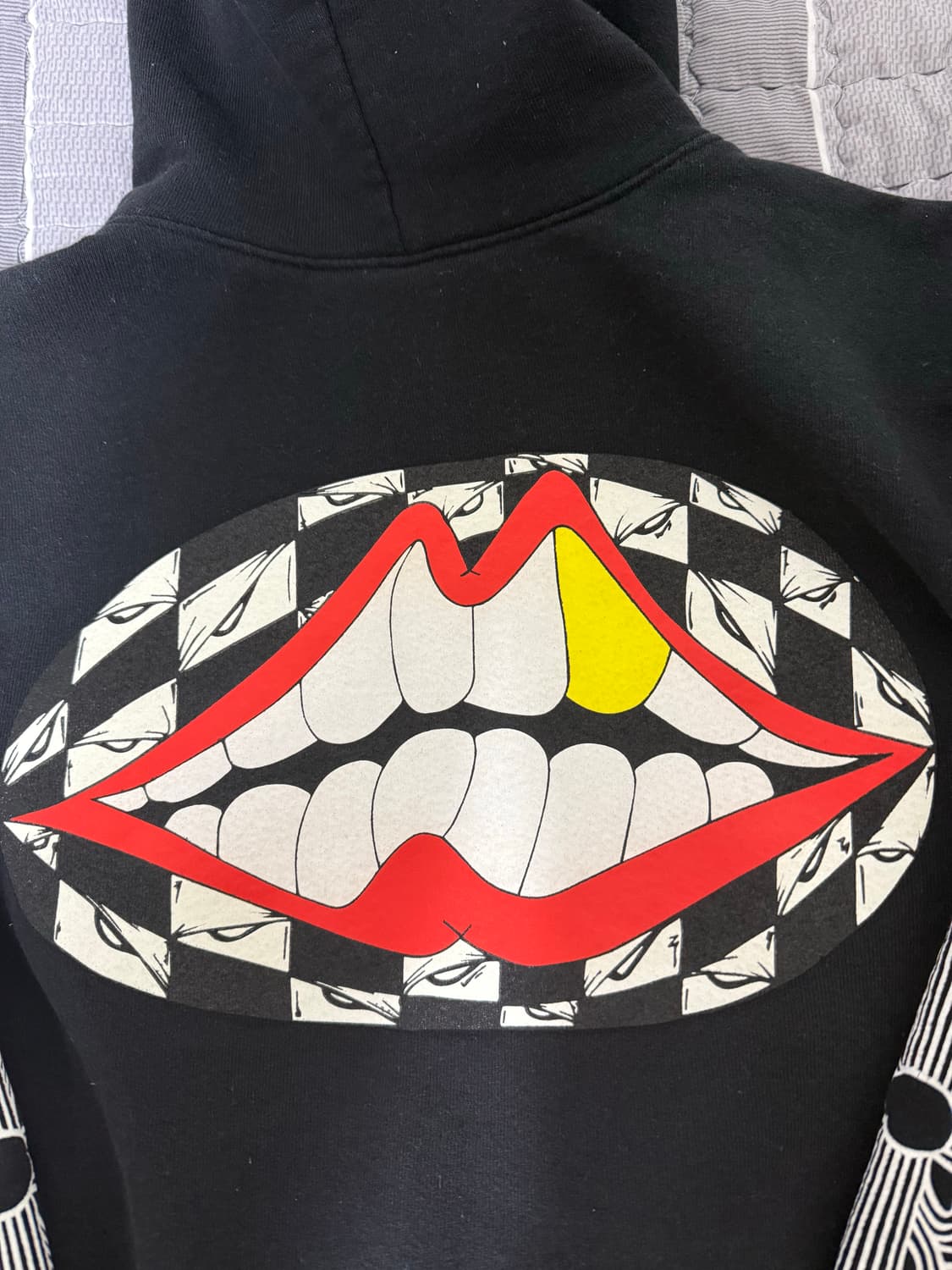 크롬하츠 매티보이 플로랄 촘퍼후드 M 판매 희소성굳! 상품이미지3