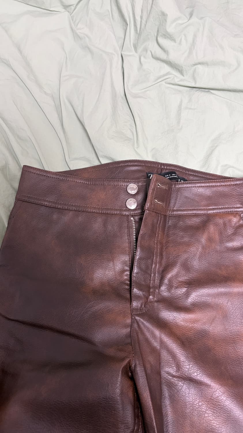 자라 페이크레더 브라운 기모바지 S 상품이미지1