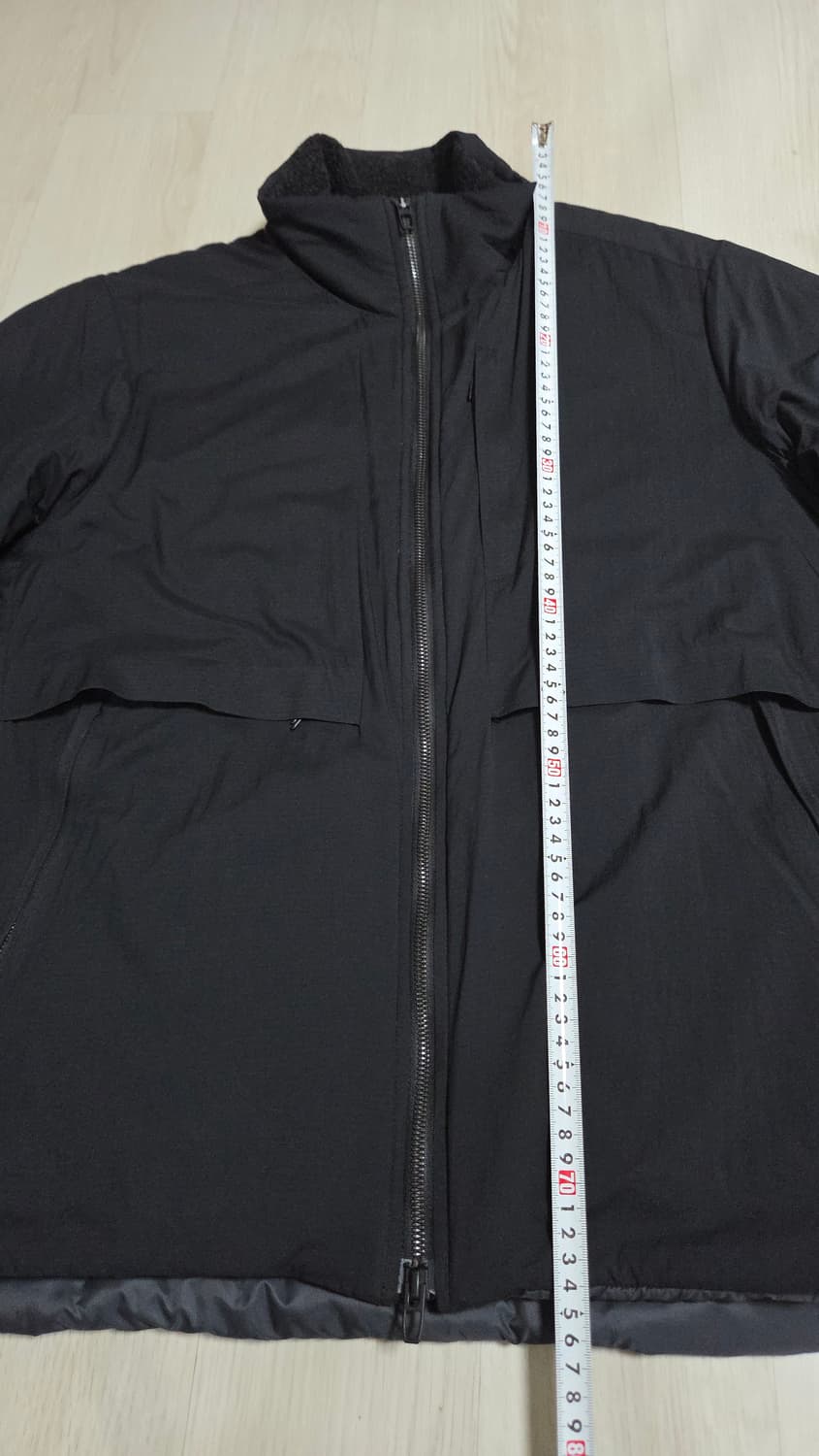 (착샷) 룰루레몬 리퀴지션 봄버 자켓 프리마로프트 상품이미지5