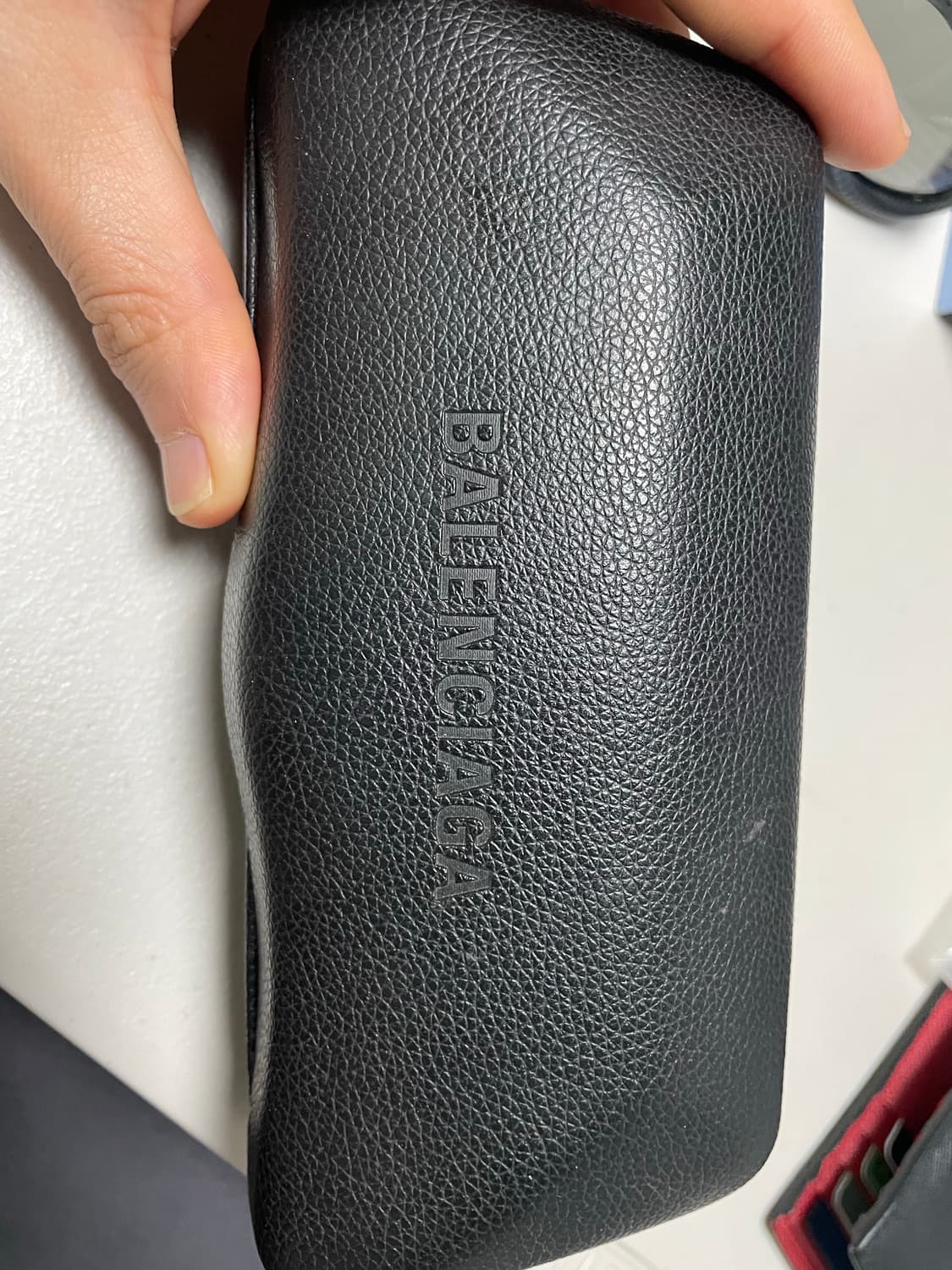 [OS] 발렌시아가 스위프트 오발 카본 선글라스 상품이미지6