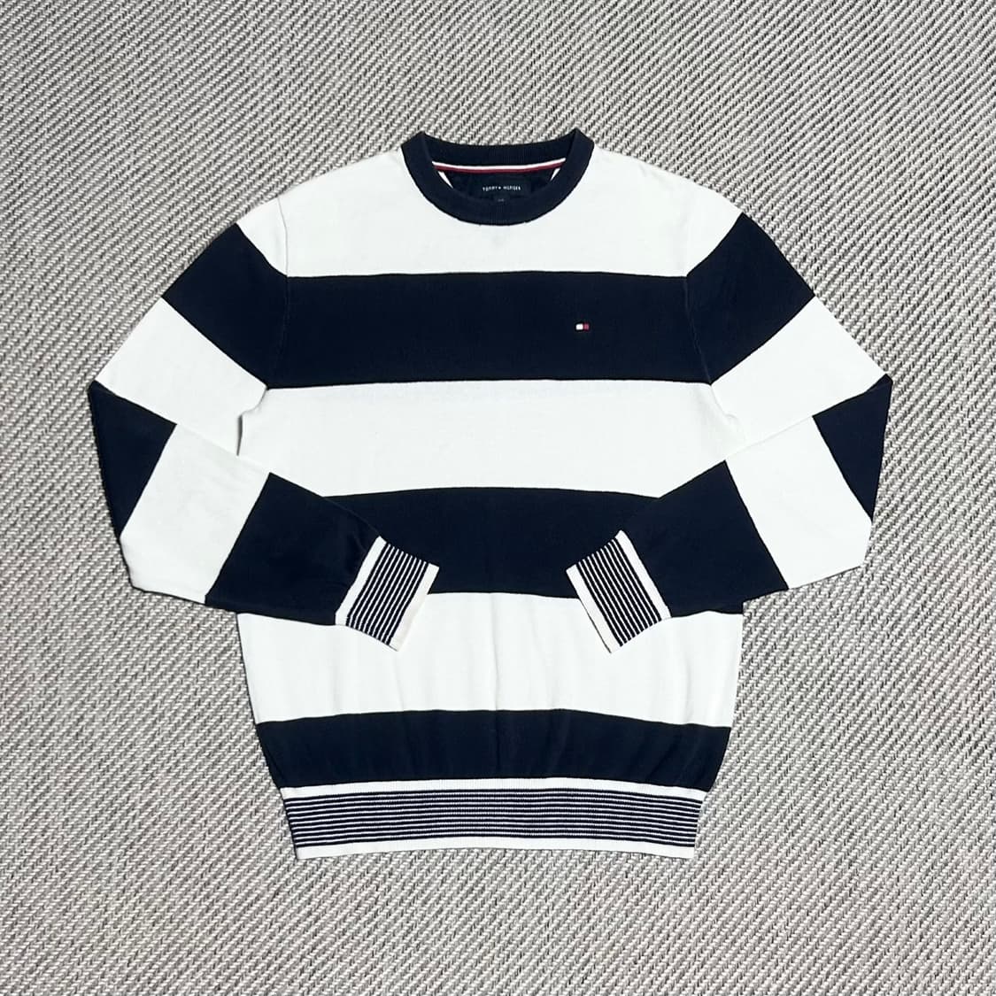 [S] Tommy 타미힐피거 네이비 코튼 라운드 니트 상품이미지1