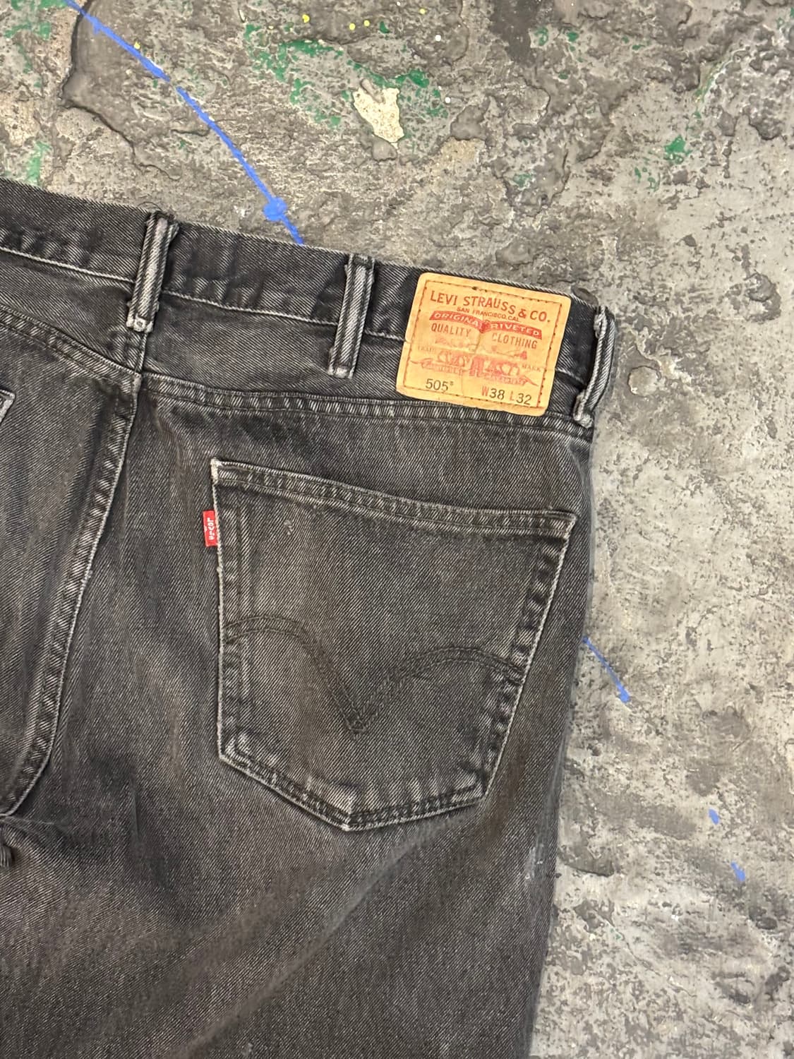 리바이스 505 레귤러 스트레이트 블랙 상품이미지10