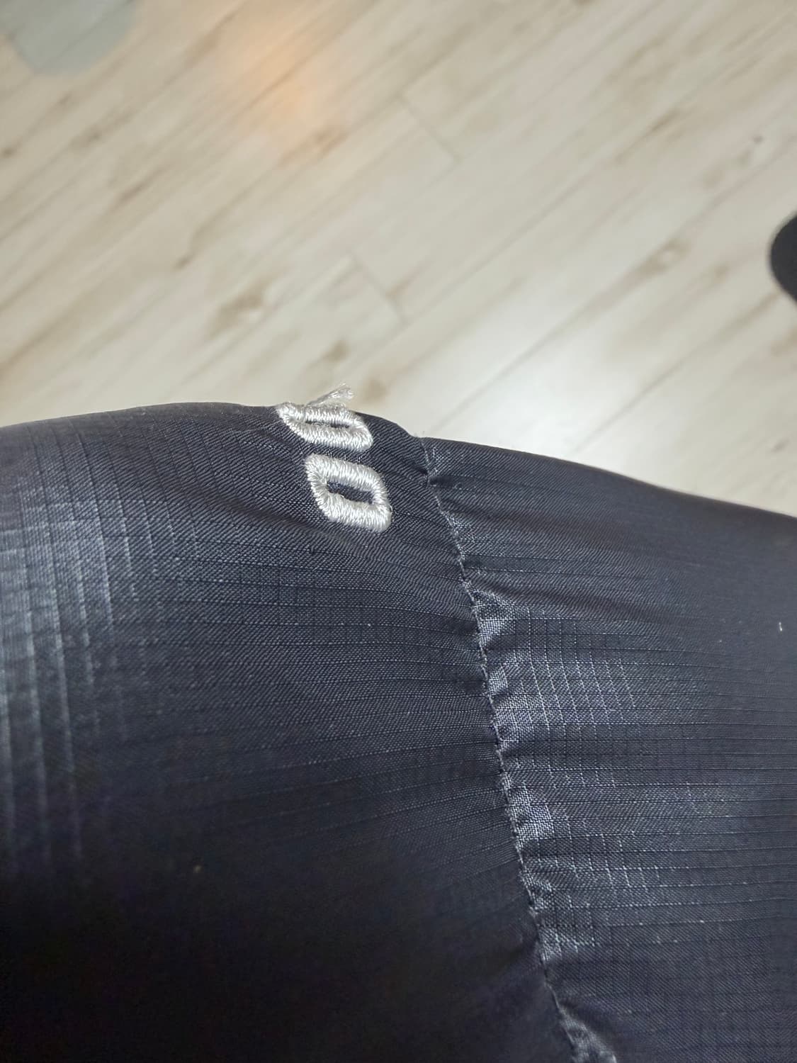 노스페이스 눕시 700 패딩 블랙 상품이미지3