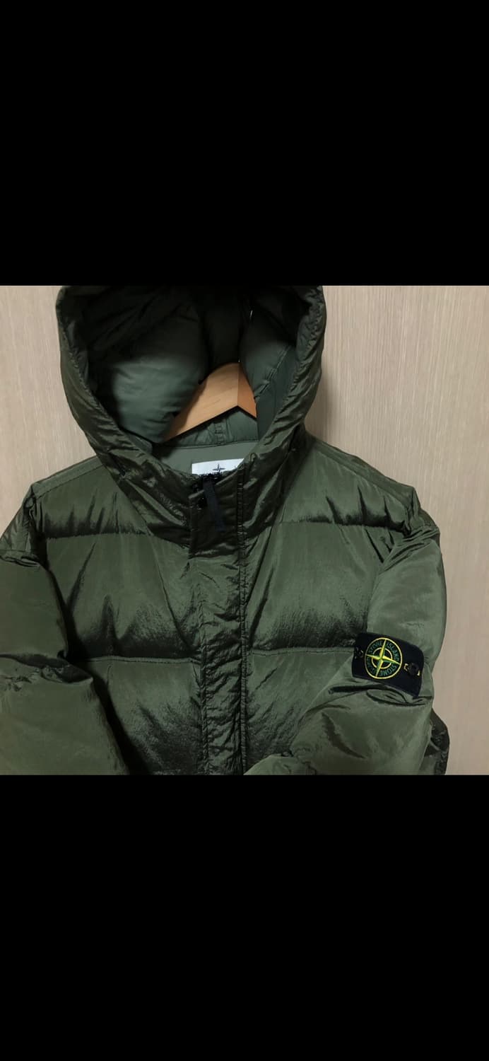 [새상품급] 스톤아일랜드 나일론메탈 다운패딩 급처 상품이미지1