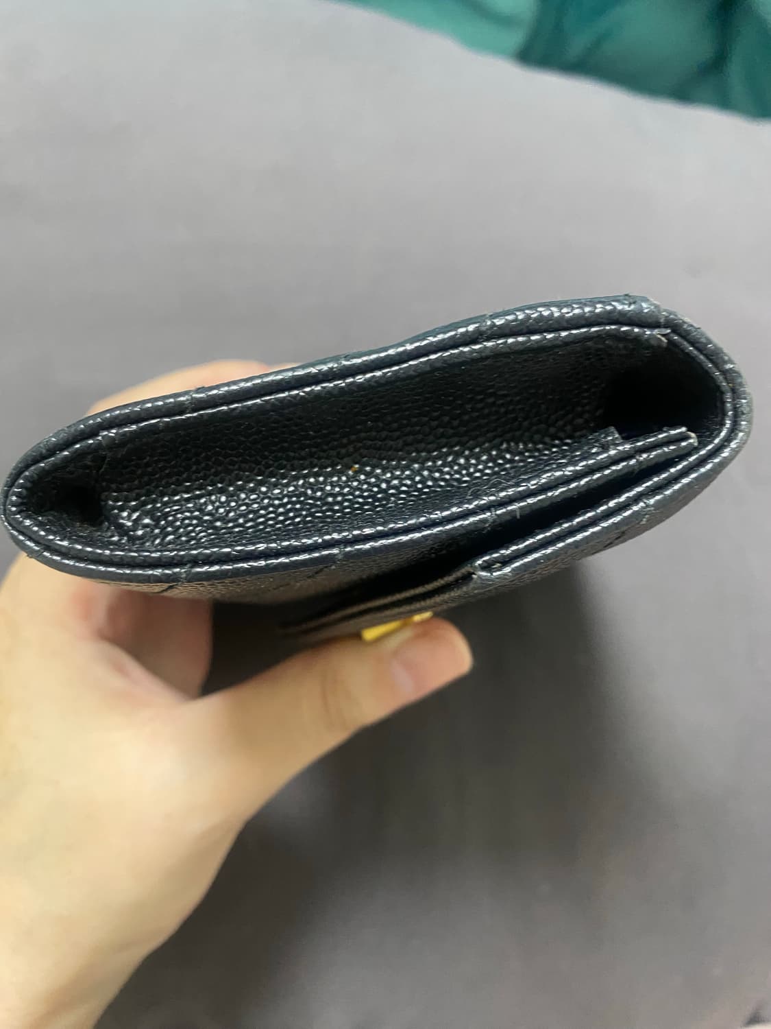 입생로랑 반지갑 상품이미지5