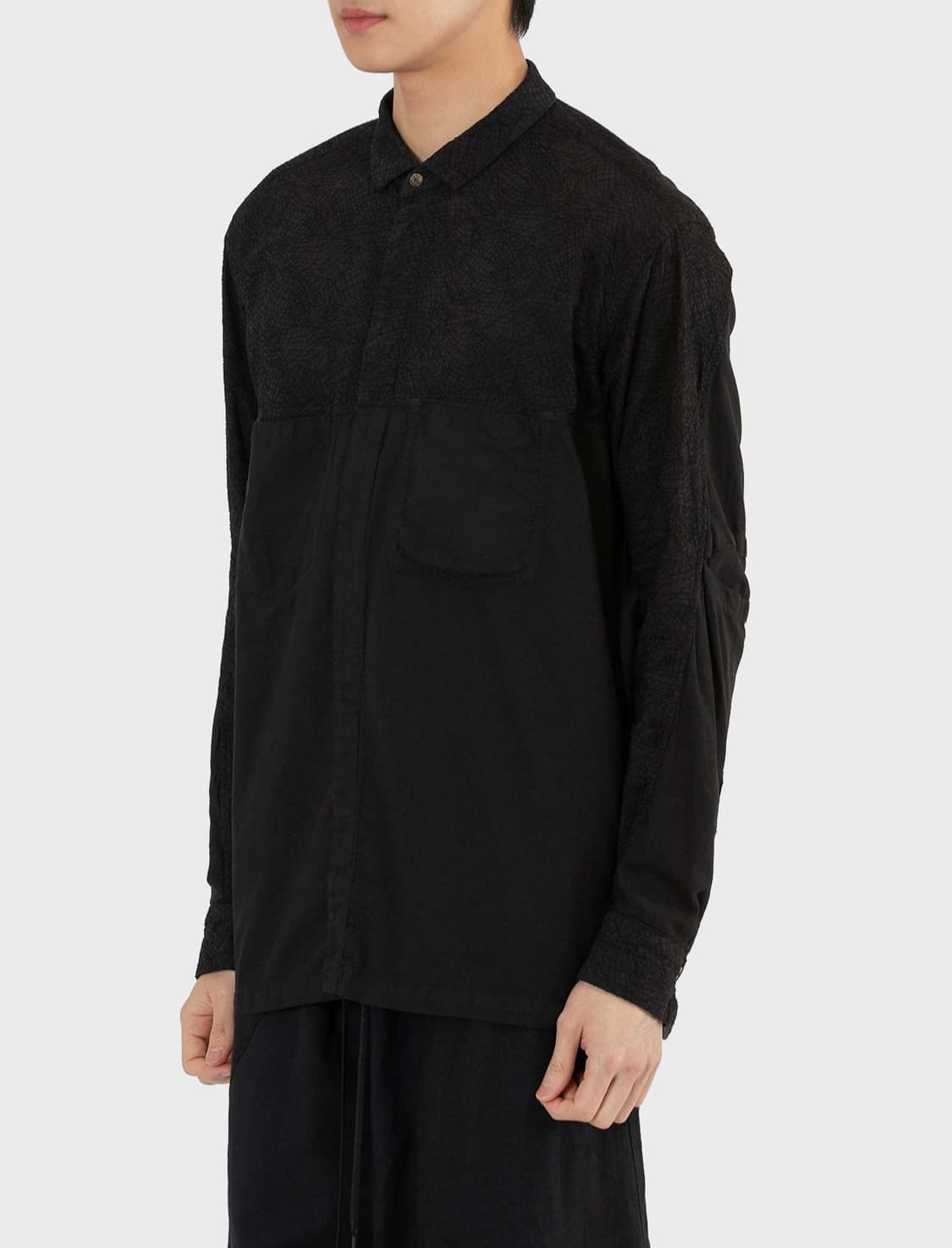 The Viridi Anne 비리디 안느 엠브로이더드 클로드 셔츠 상품이미지3