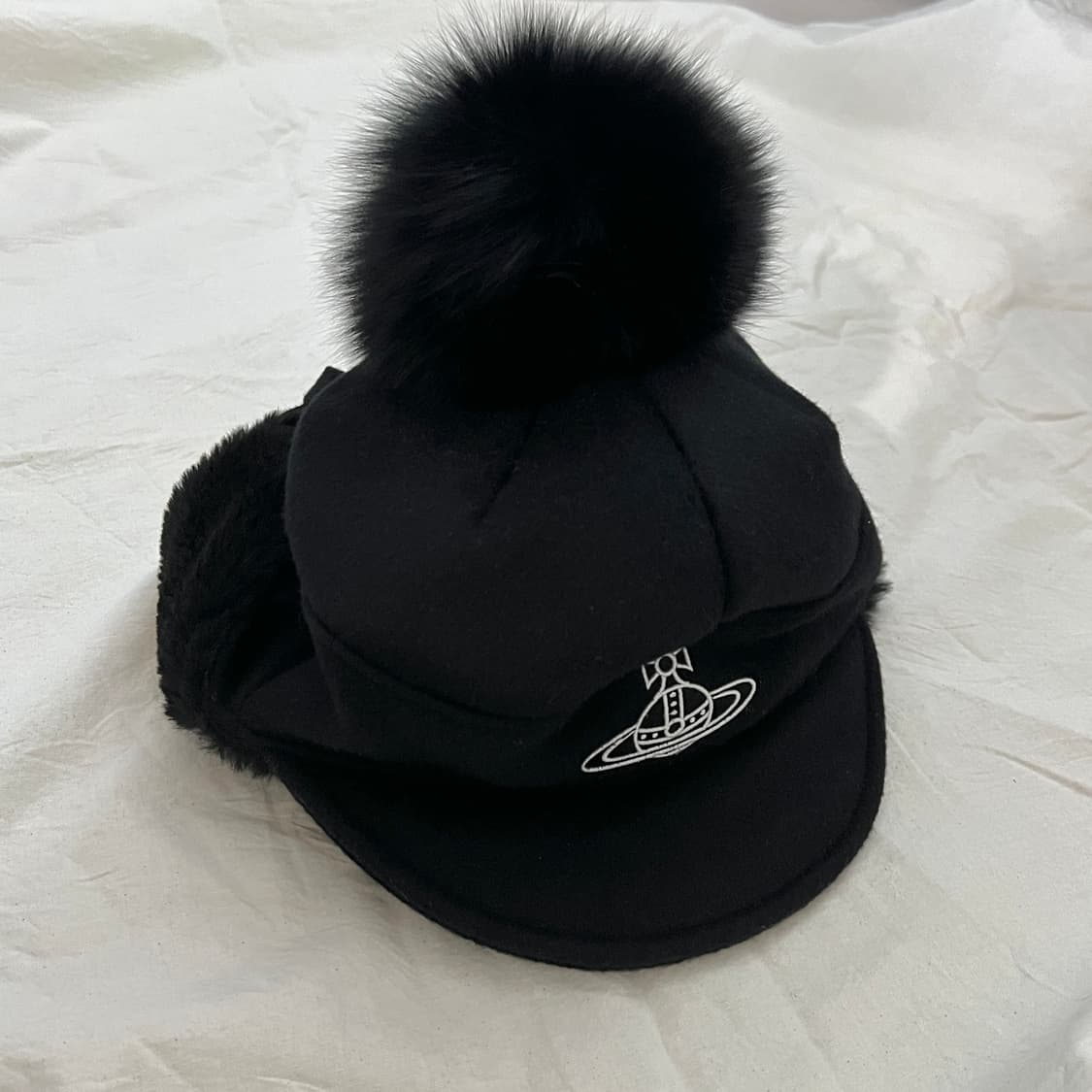 비비안웨스트우드 트래퍼 햇 상품이미지2