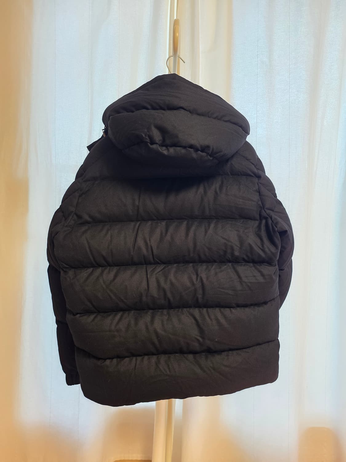 [24FW/새상품급] 몽클레어 베제르 숏 다운 패딩 4사이즈 상품이미지4