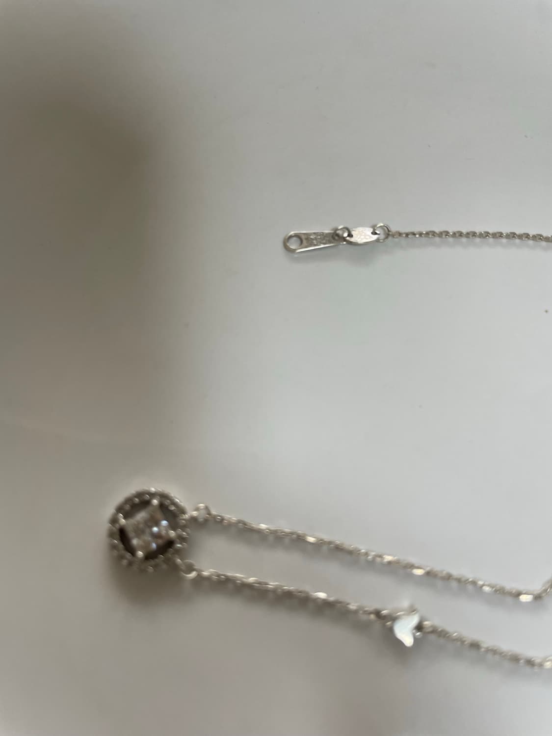 [정품]티르리르 튤리 목걸이 귀걸이 세트 실버925 시그니처튤립 큐빅 상품이미지3