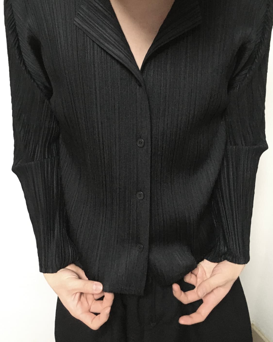 이세이미야케 플리츠 가디건 상품이미지3