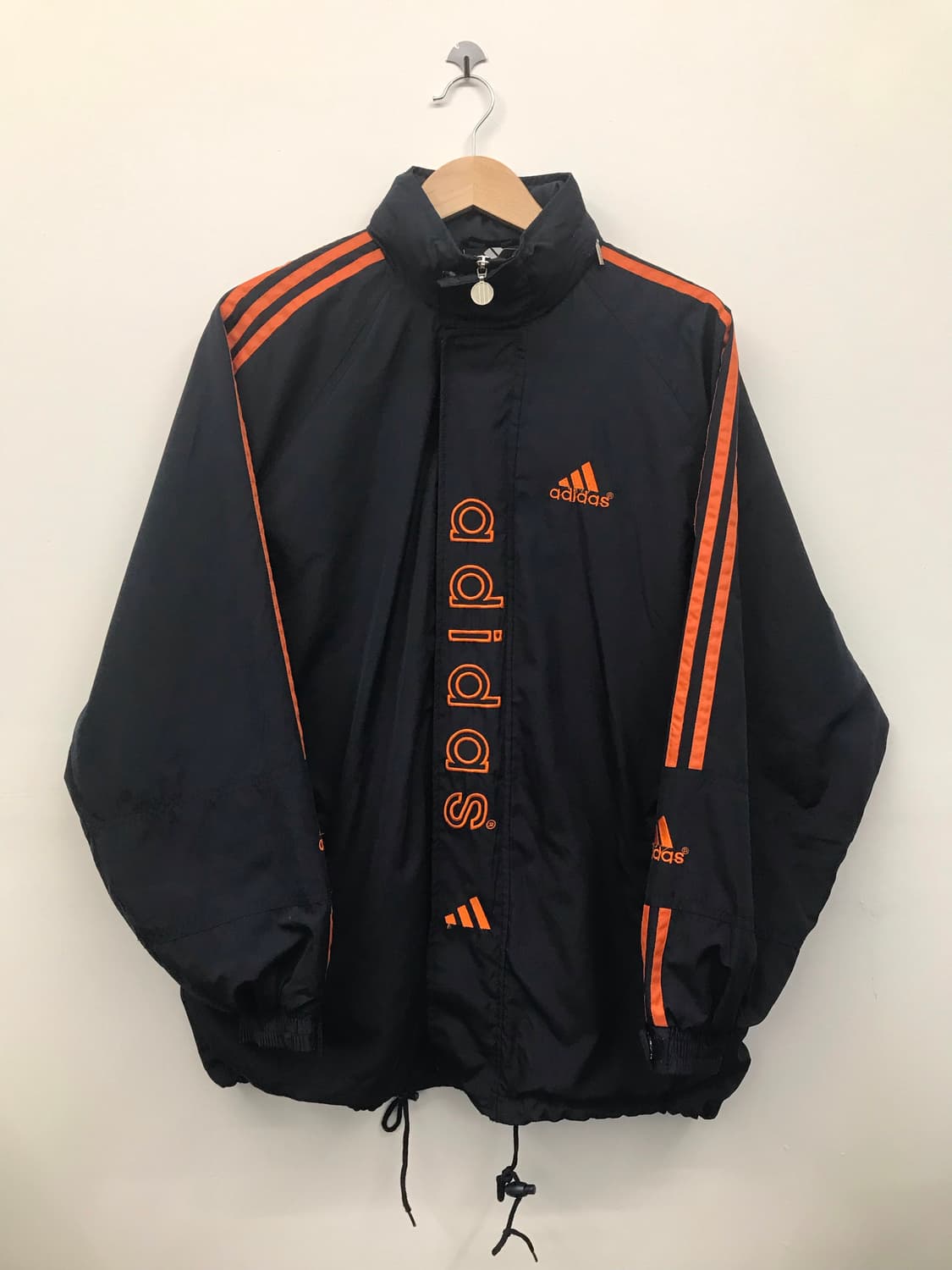 아디다스 90년대 빅로고 바람막이 상품이미지1