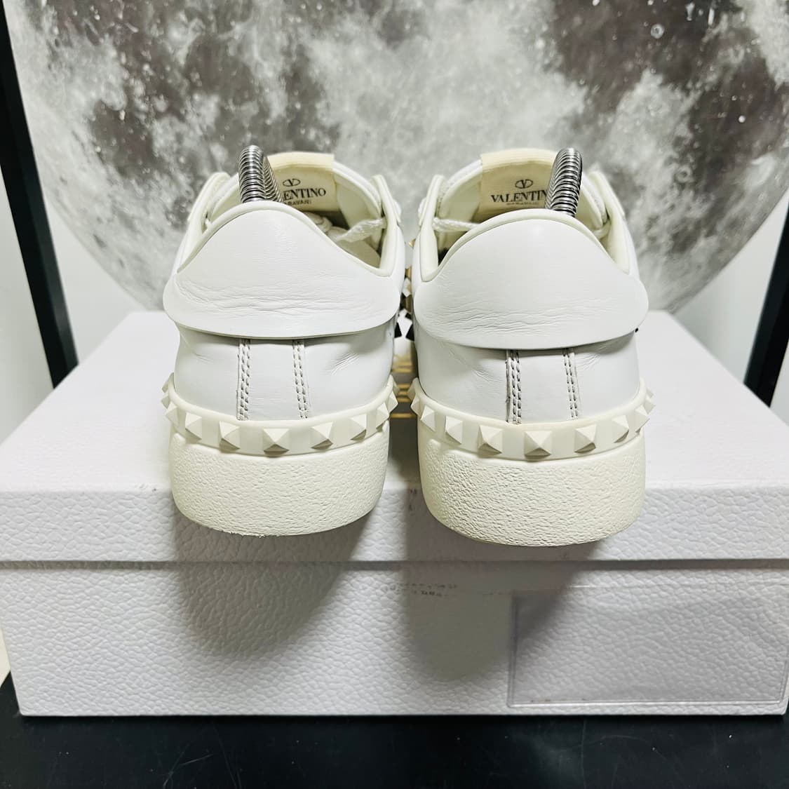 정품 37.5) 발렌티노 락스터드 스니커즈 235~240 상품이미지4