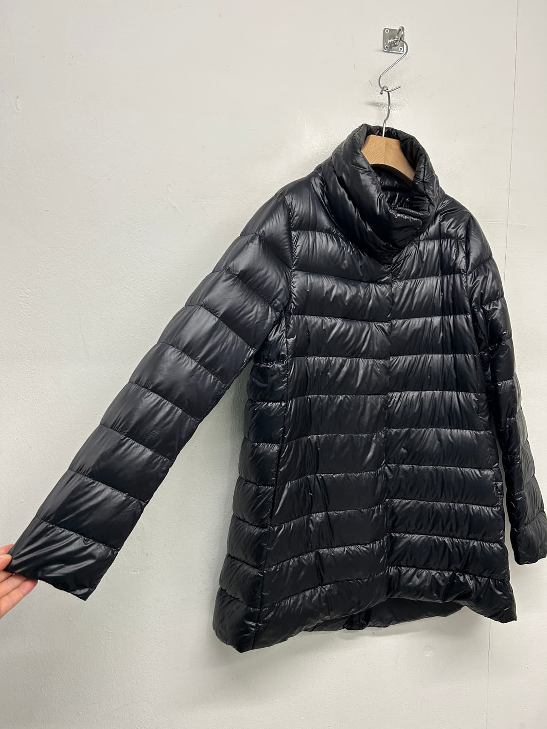 HERNO 에르노 블랙 경량 패딩  상품이미지3