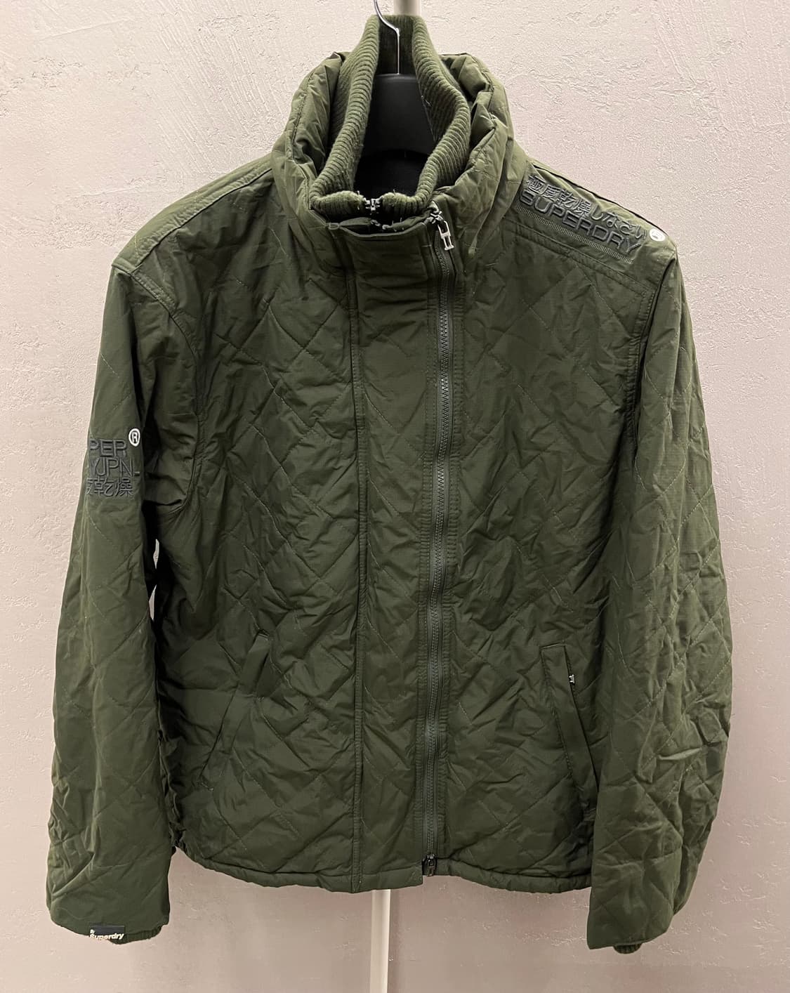 슈퍼드라이 퀼팅 자켓 올리브 L 상품이미지1