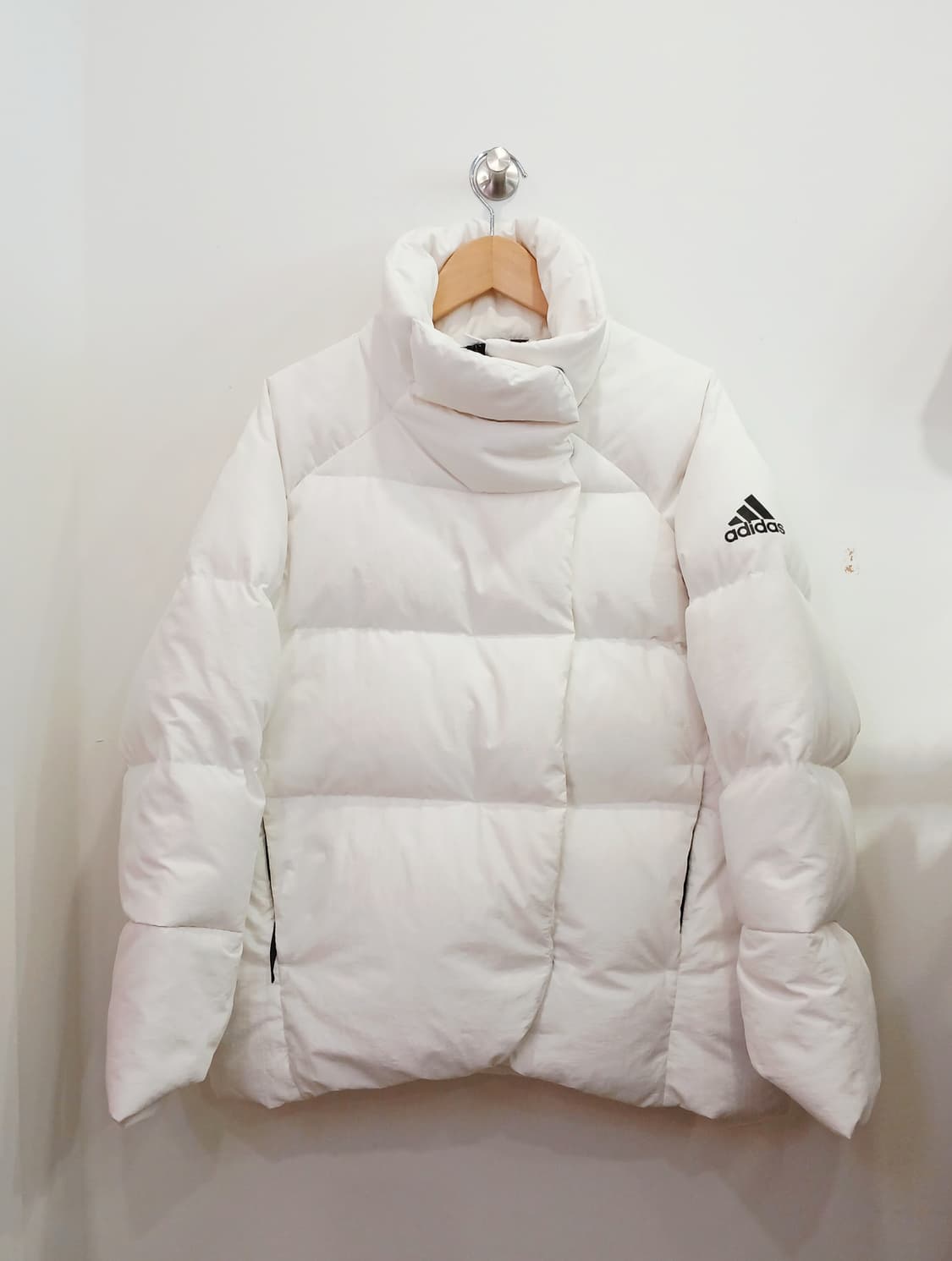 아디다스 빅 배플 다운패딩 L 상품이미지1