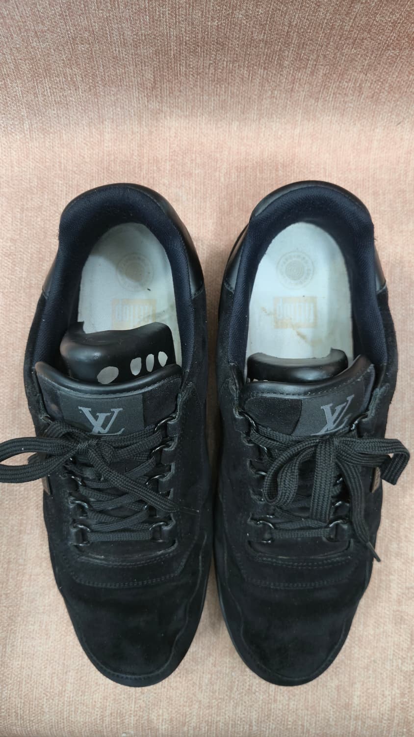 루이비통 정품 285mm-  블랙 스웨이드 스니커즈 9 2/1 상품이미지2