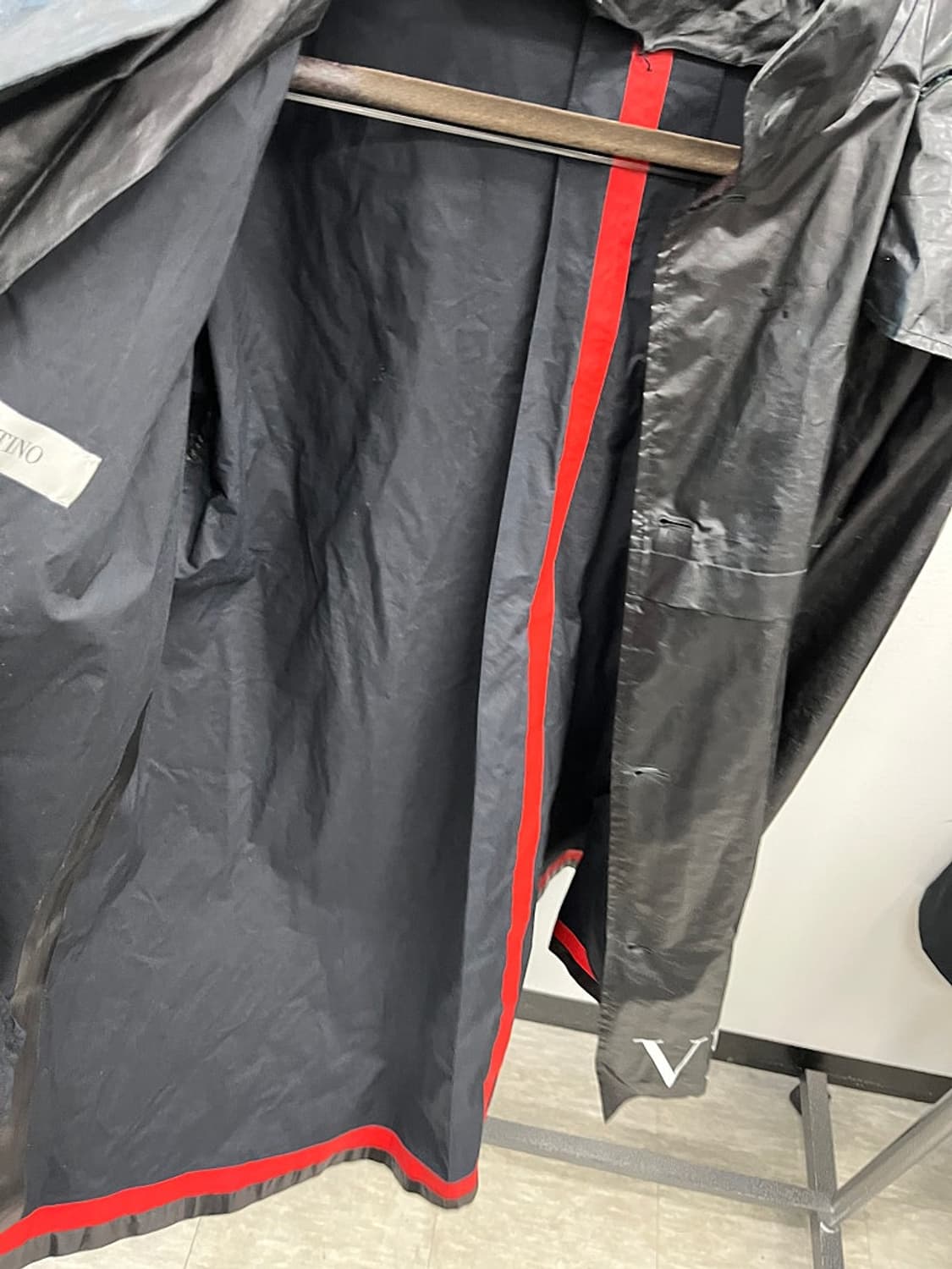 105) 발렌티노 레인 트렌치코트  상품이미지3