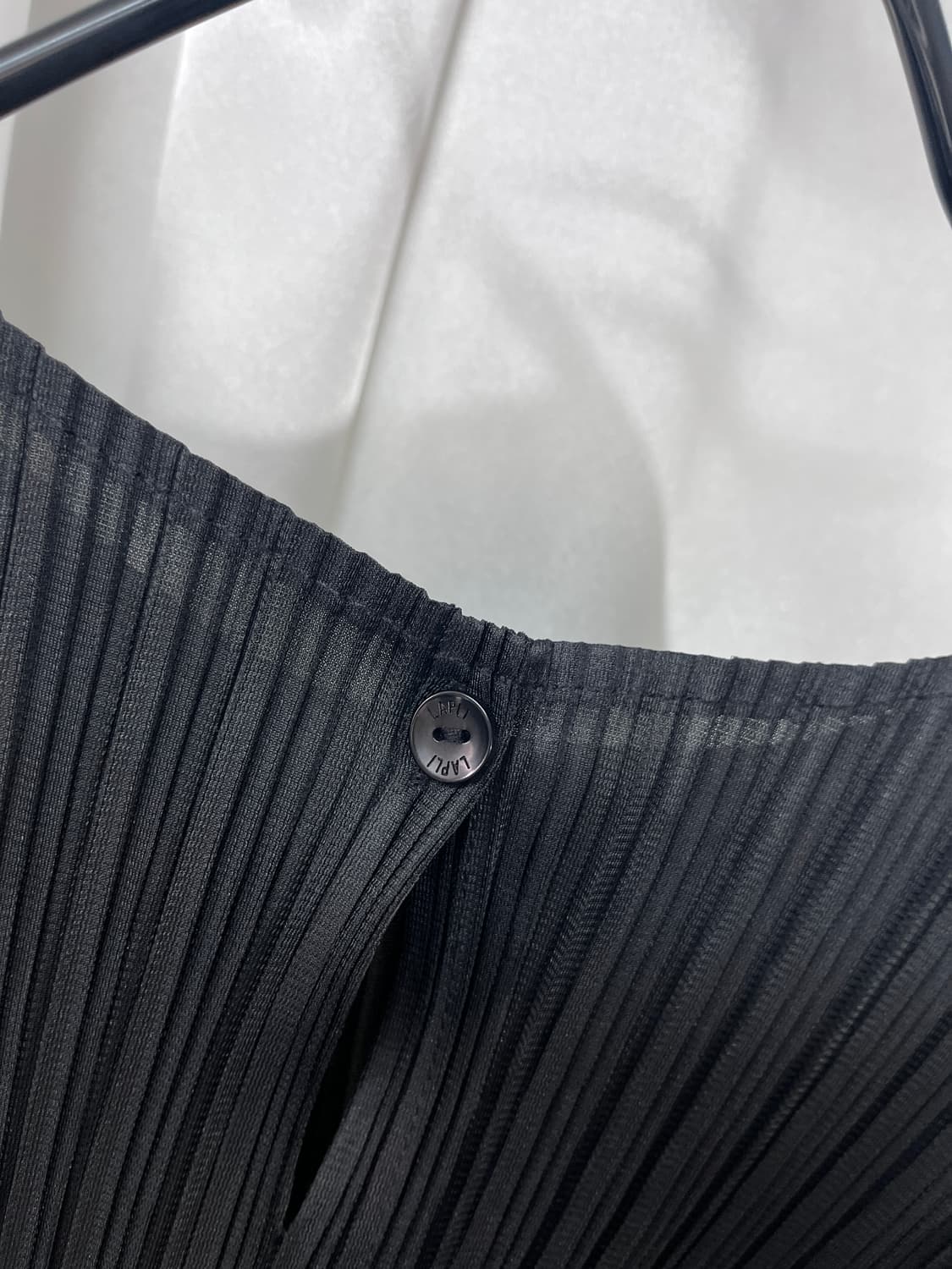LAPLI pleats blouse 상품이미지4