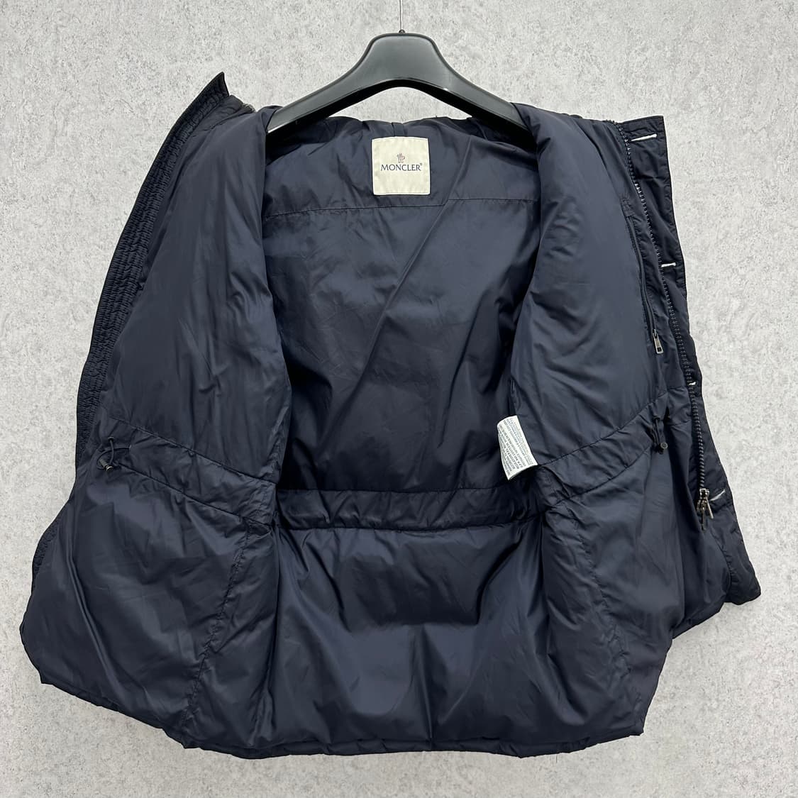 90 몽클레어 마티아스 남자 사파리 다운 패딩 상품이미지3