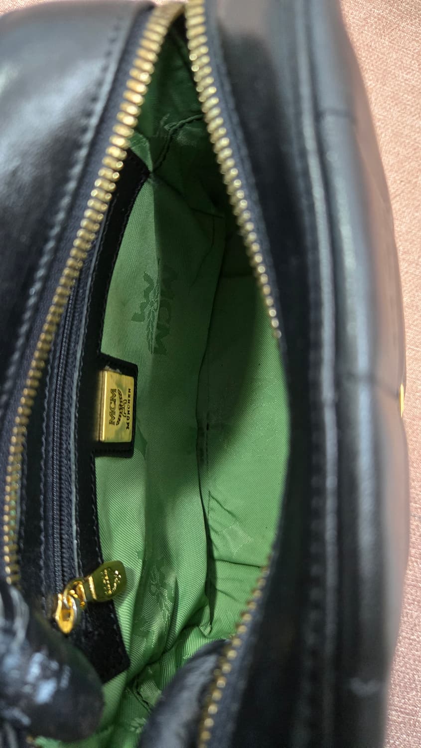 MCM 블랙 퀼팅 크로스백 가방 상품이미지5