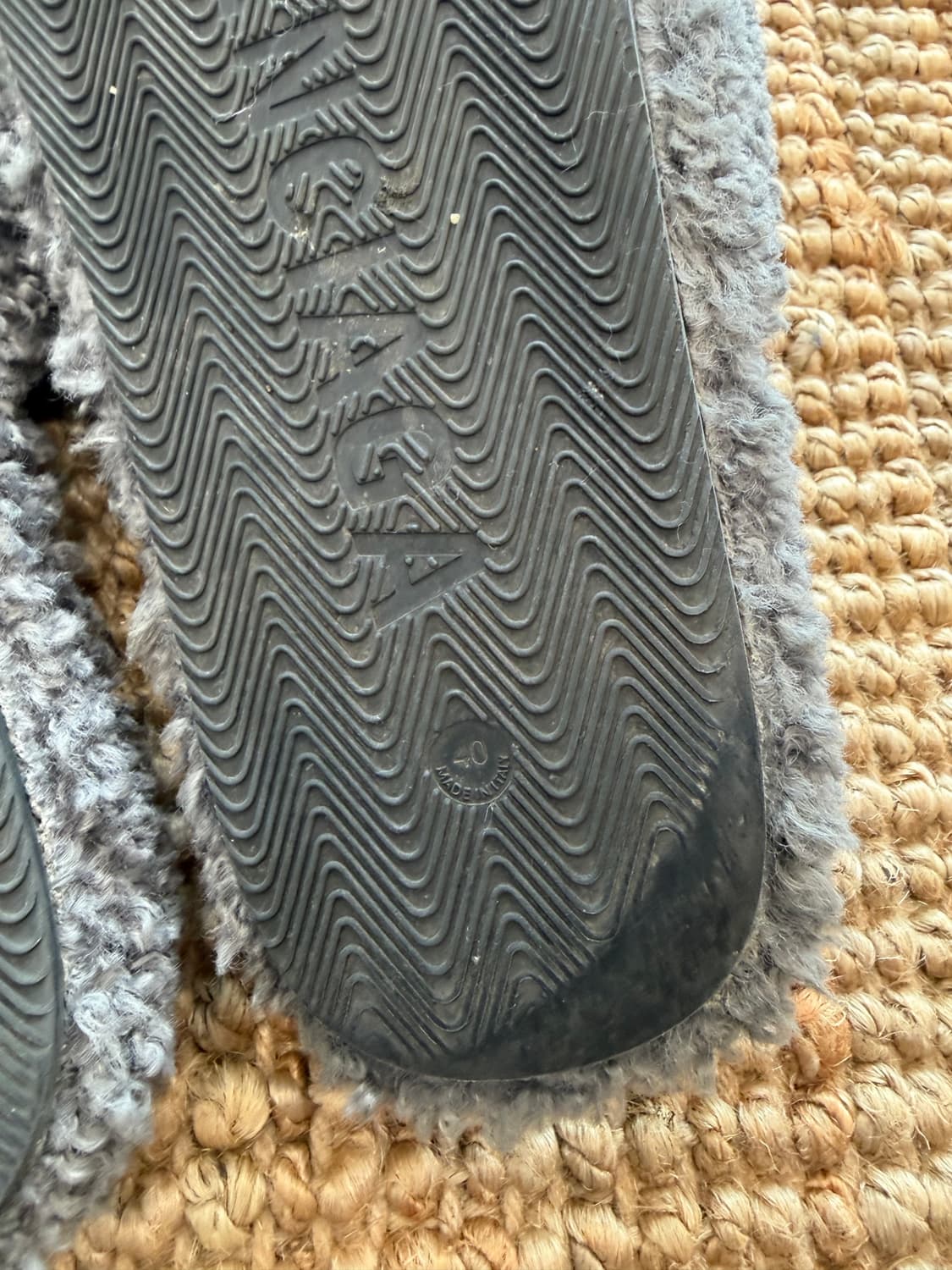 발렌시아가 퍼 슬리퍼 40 상품이미지5