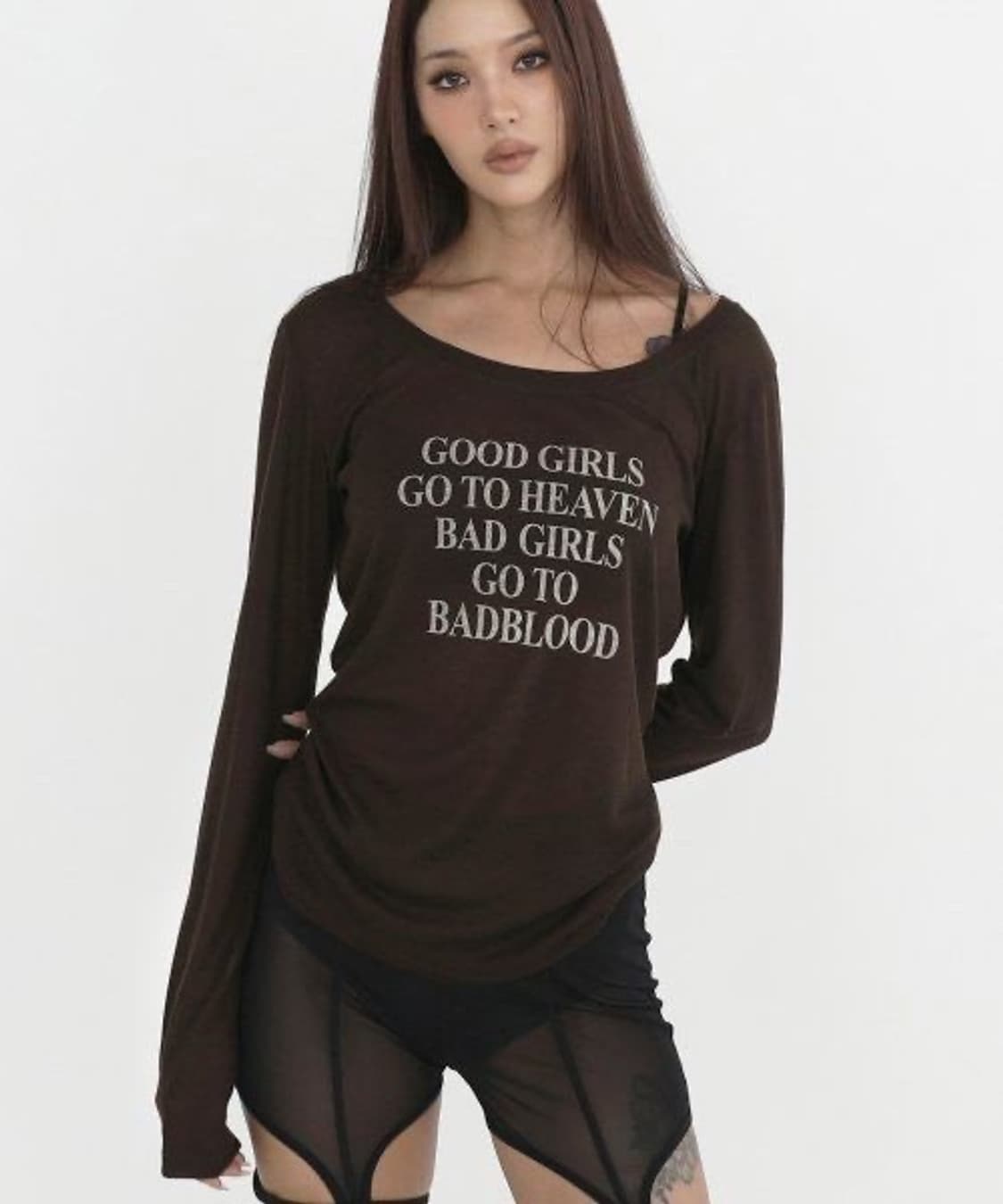 배드블러드 배드 걸스 루즈핏 탑 브라운 상품이미지1