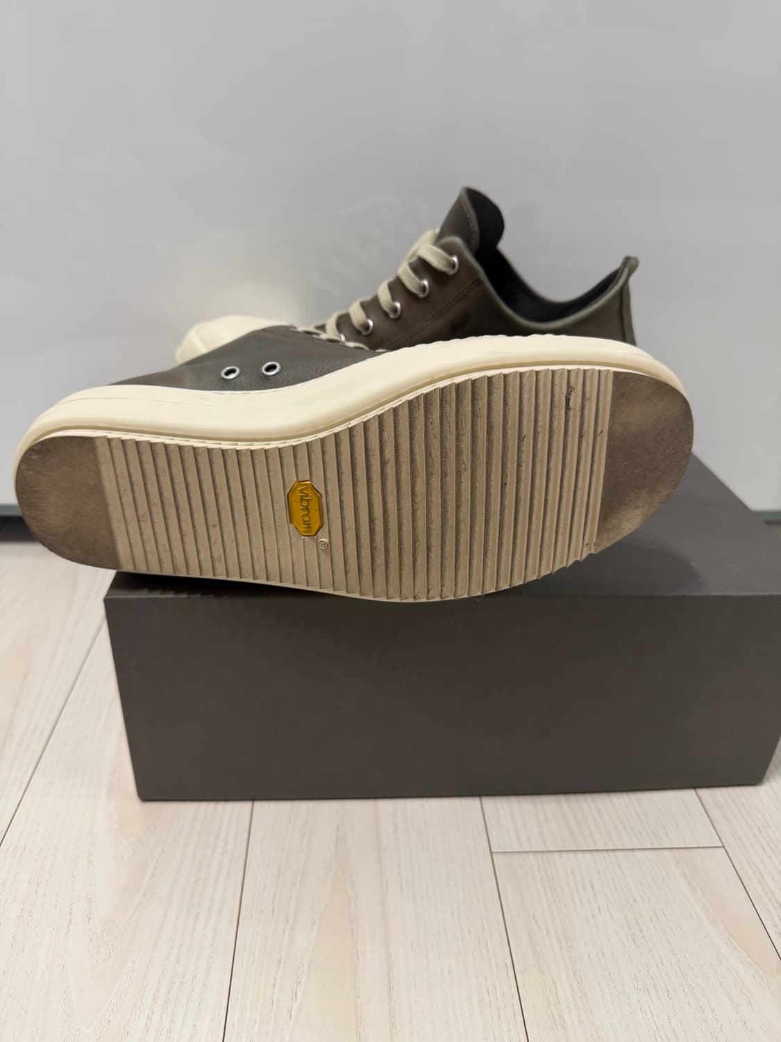 25릭오웬스 할리우드스니크. 비브람보강 1회착. 상품이미지5