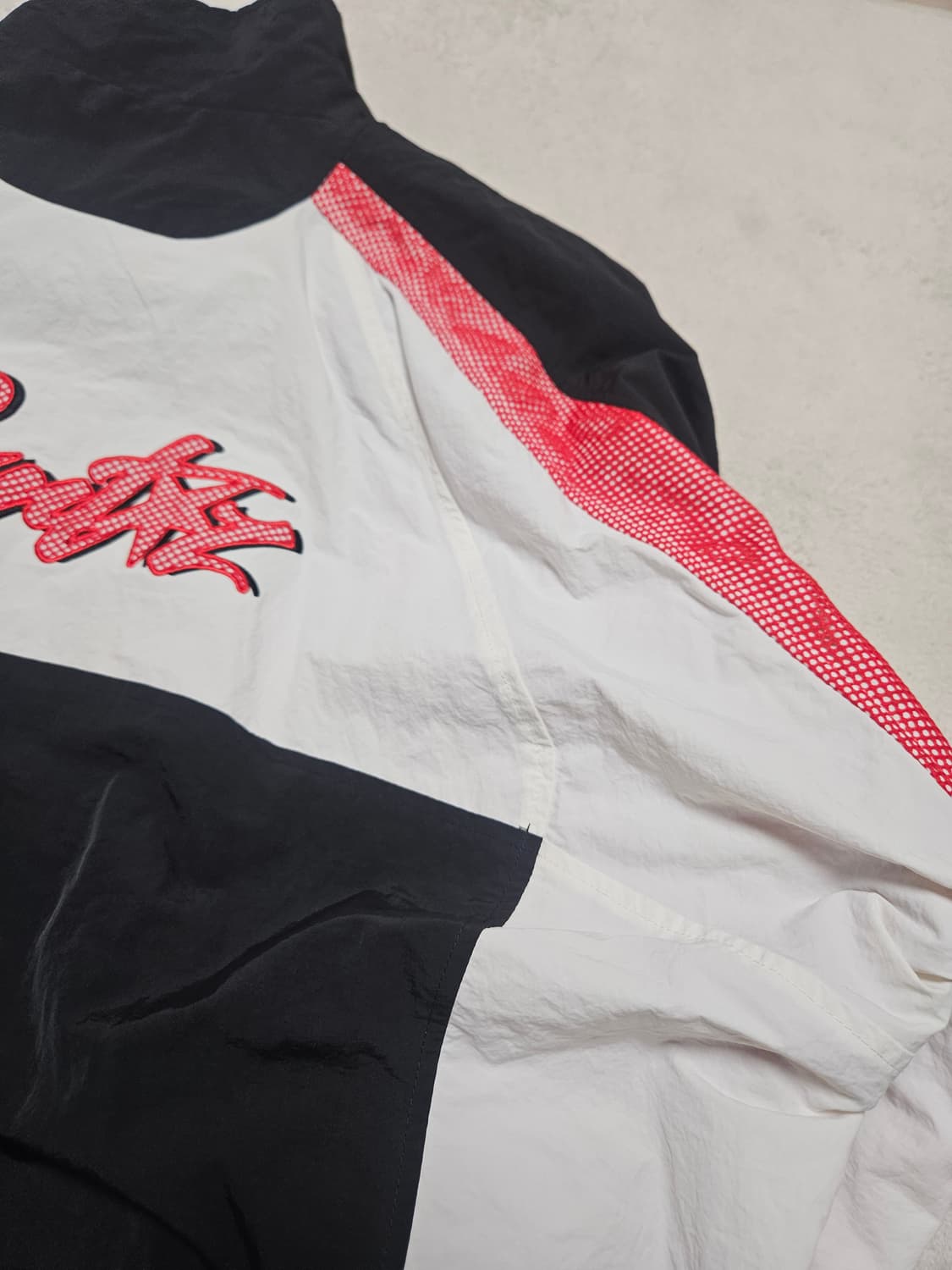 [XL] 코르테이즈 펀칭 자켓 상품이미지3