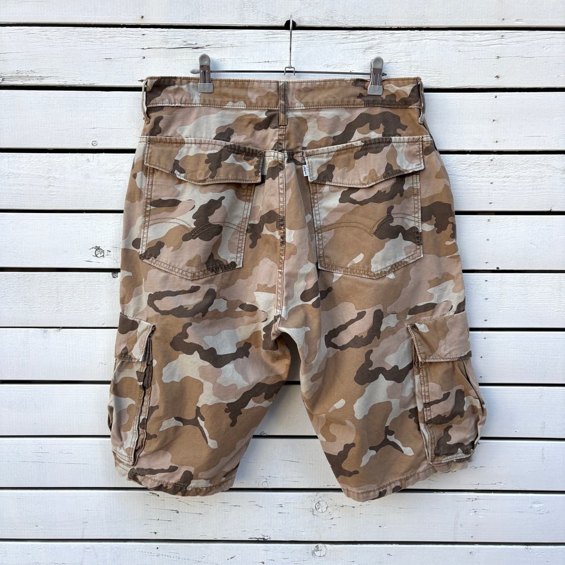 Levi’s 리바이스 카모 카고 반바지 상품이미지2