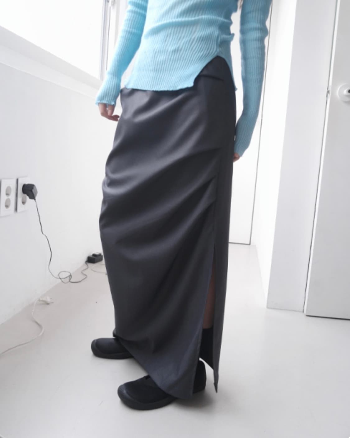 애프터먼데이 핀턱 스커트 상품이미지1